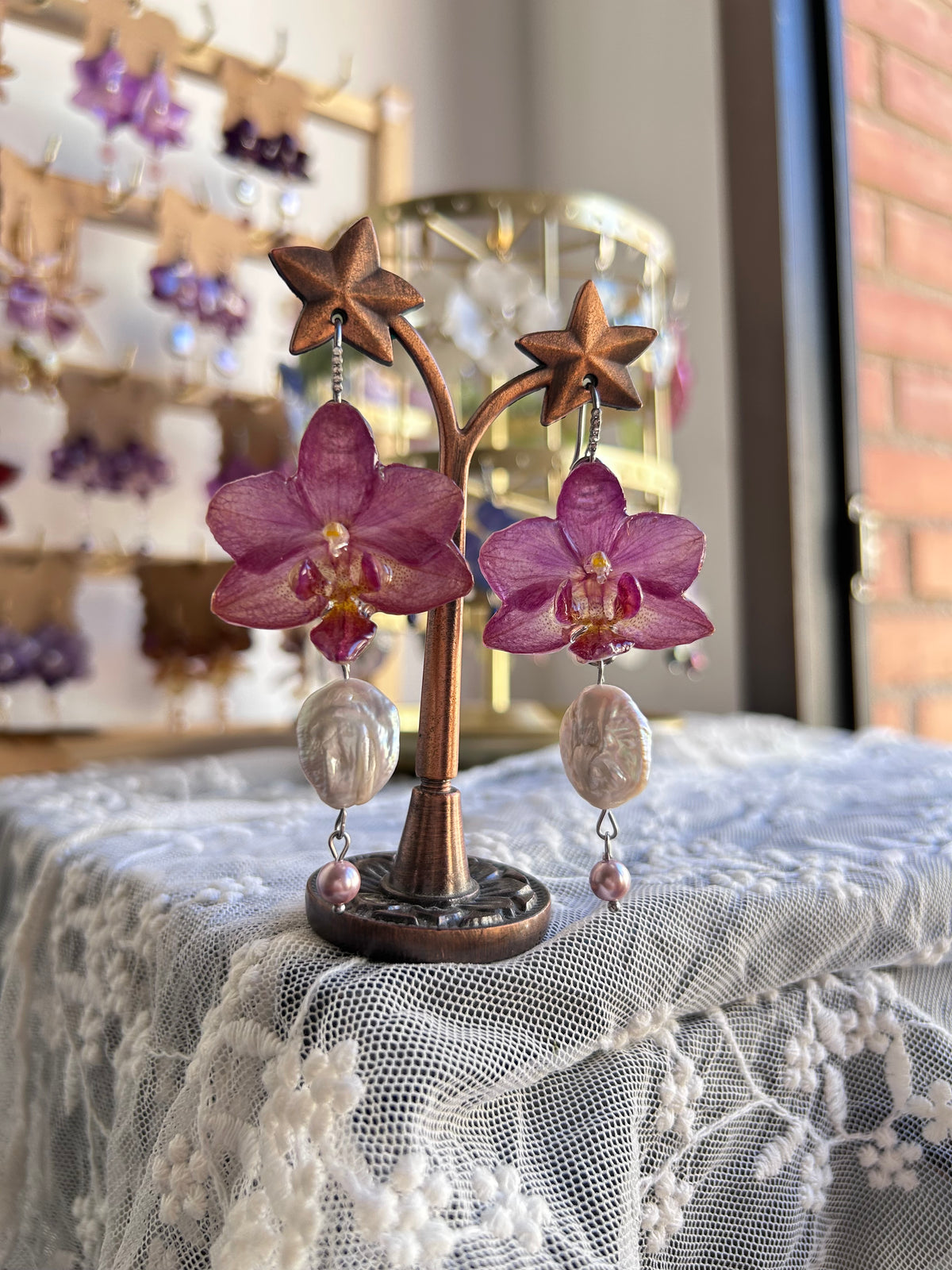Mini fuchsia Phalaenopsis earrings