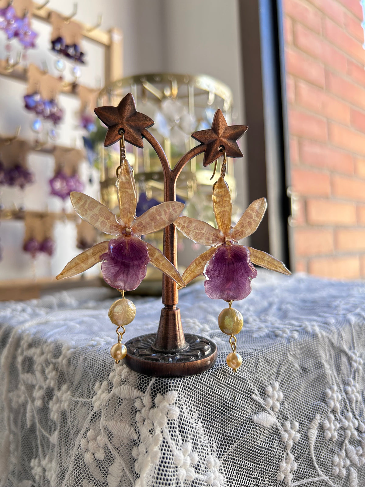 Miltoniopsis earrings
