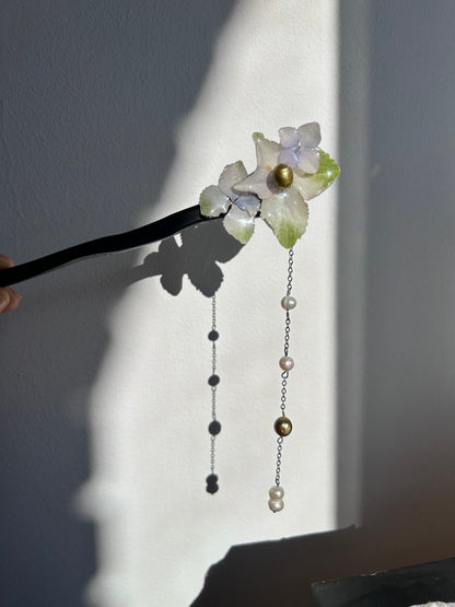 Palito oriental de hortensias verdes azuladas