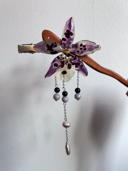 Hair clip exotic orchid