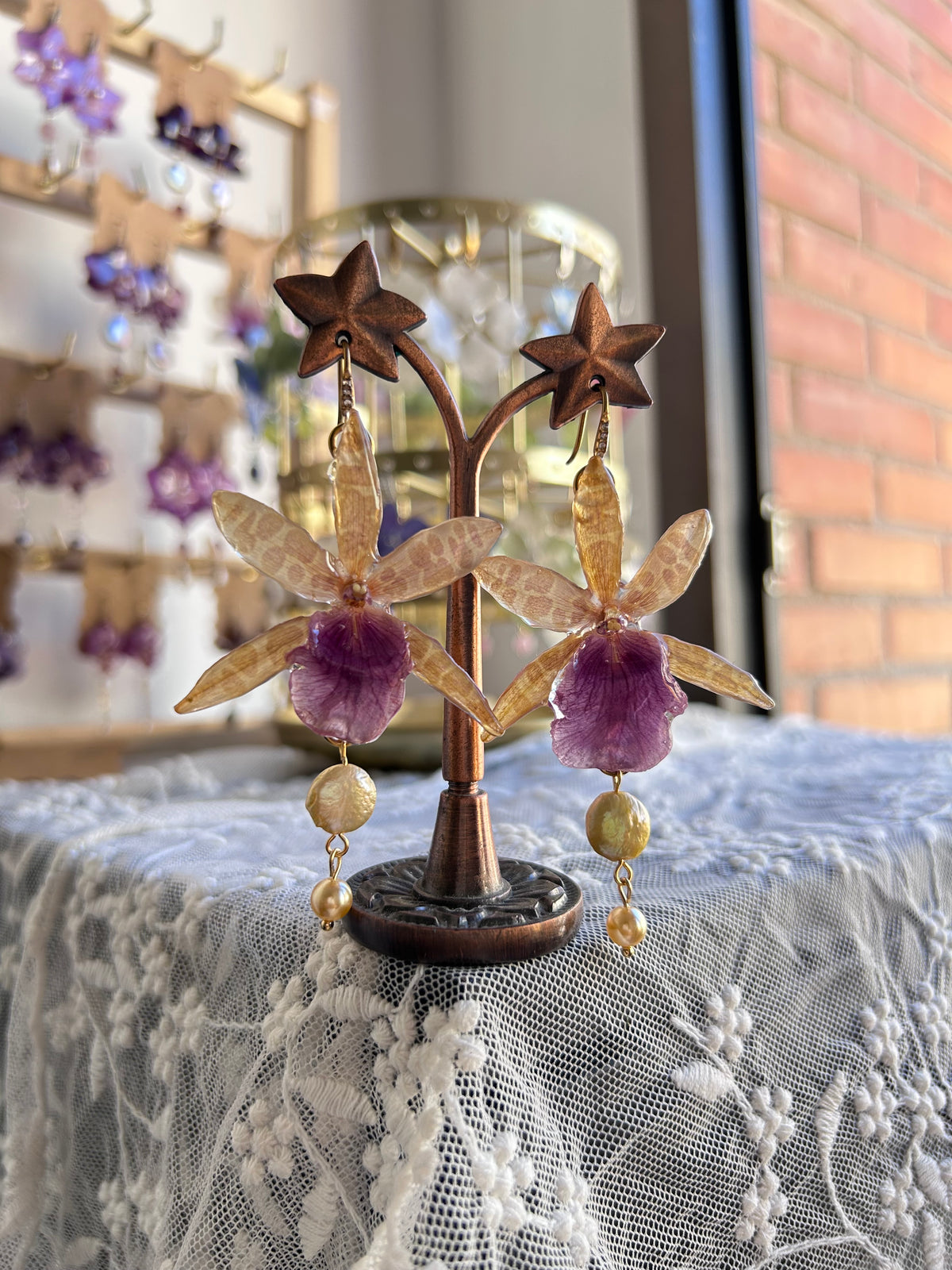 Miltoniopsis earrings