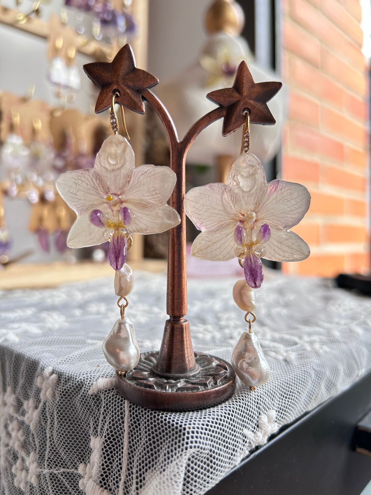 Pendientes orchid mini white