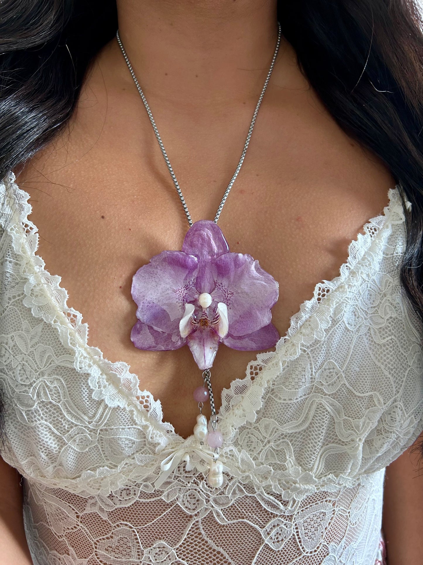 Gran Phalaenopsis lilac corbatín