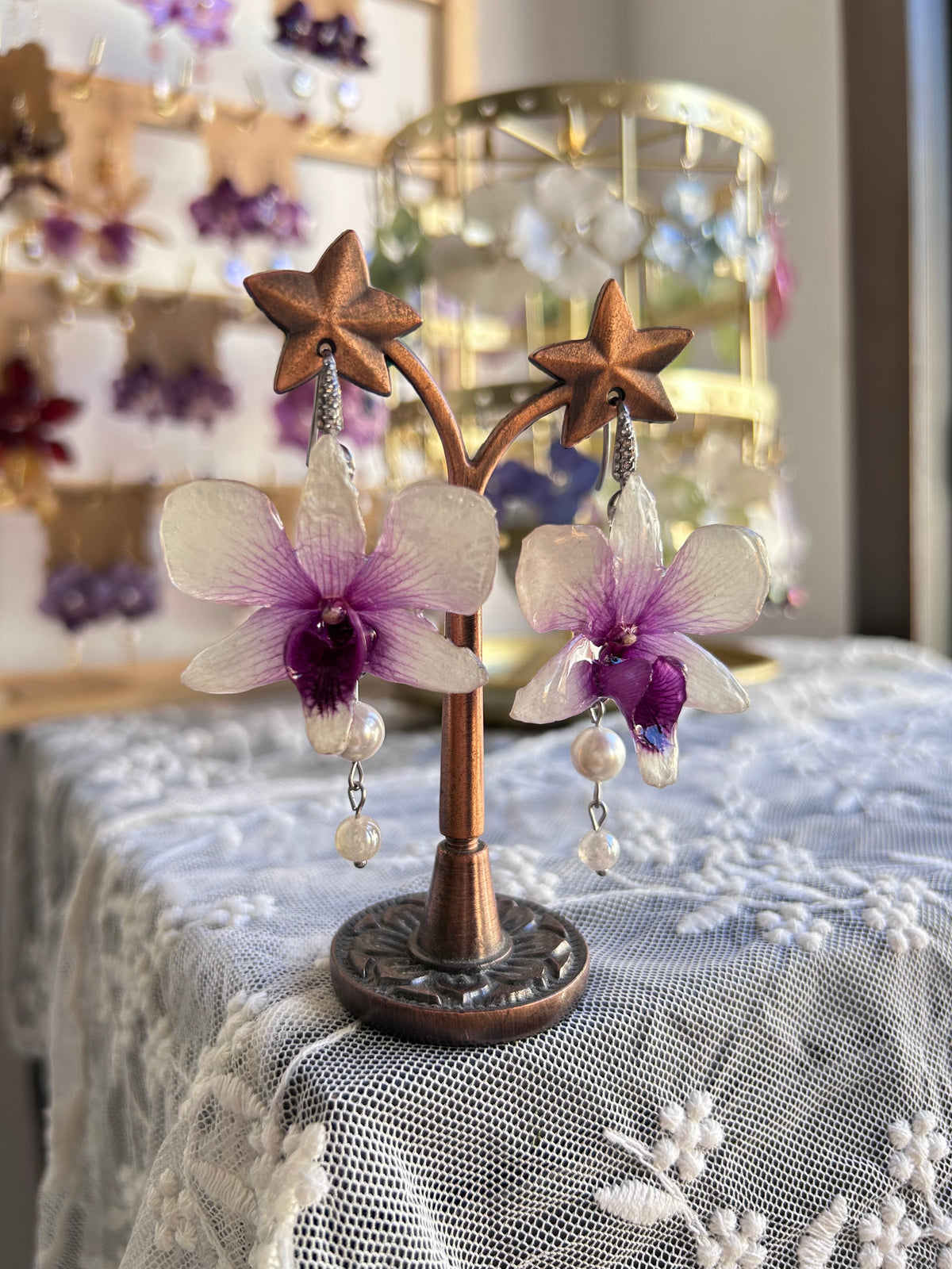 Dendrobium x phalaenopsis earrings